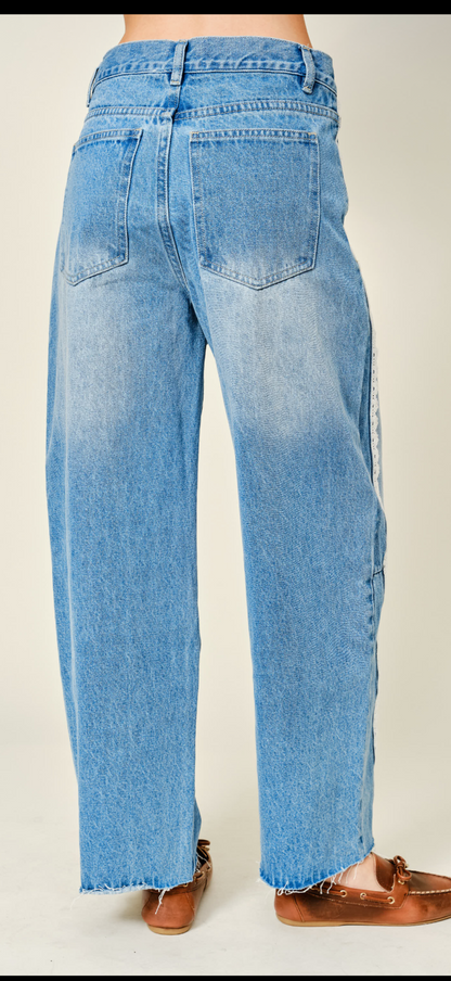 Sweet Lace Barrel Jeans
