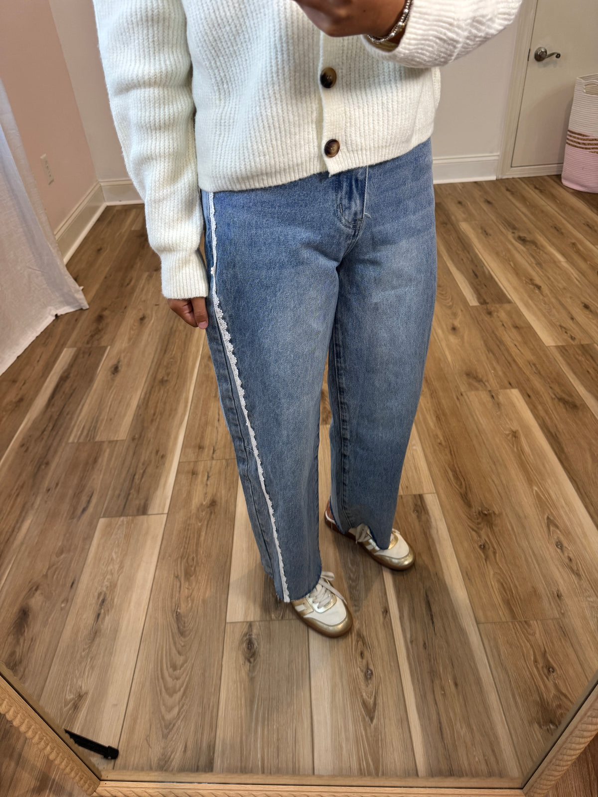 Sweet Lace Barrel Jeans