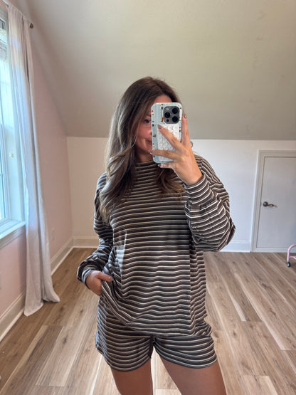 Mocha Cream Set